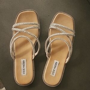 STEVE MADDEN SANDAL